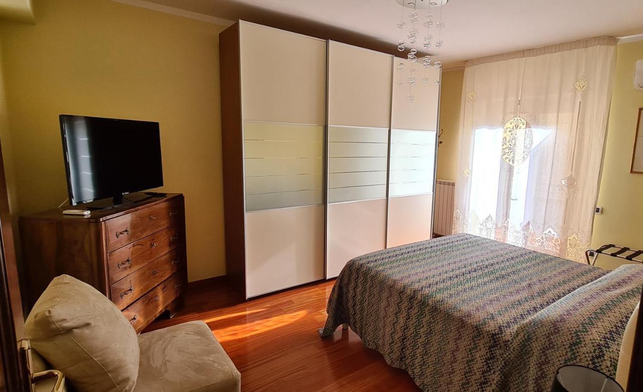 B&B Rossella Montoro Inferiore ภายนอก รูปภาพ