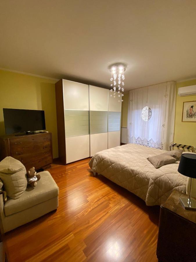 B&B Rossella Montoro Inferiore ภายนอก รูปภาพ