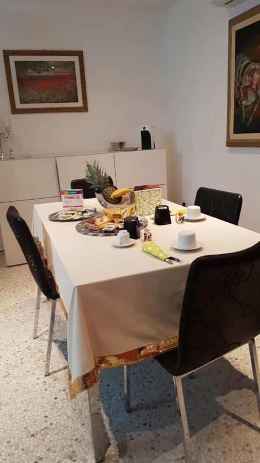 B&B Rossella Montoro Inferiore ภายนอก รูปภาพ